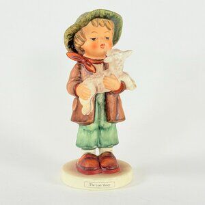 Hummel Goebel The Lost Sheep #6810 TMK-5 Porcelain Figurine W. Germany